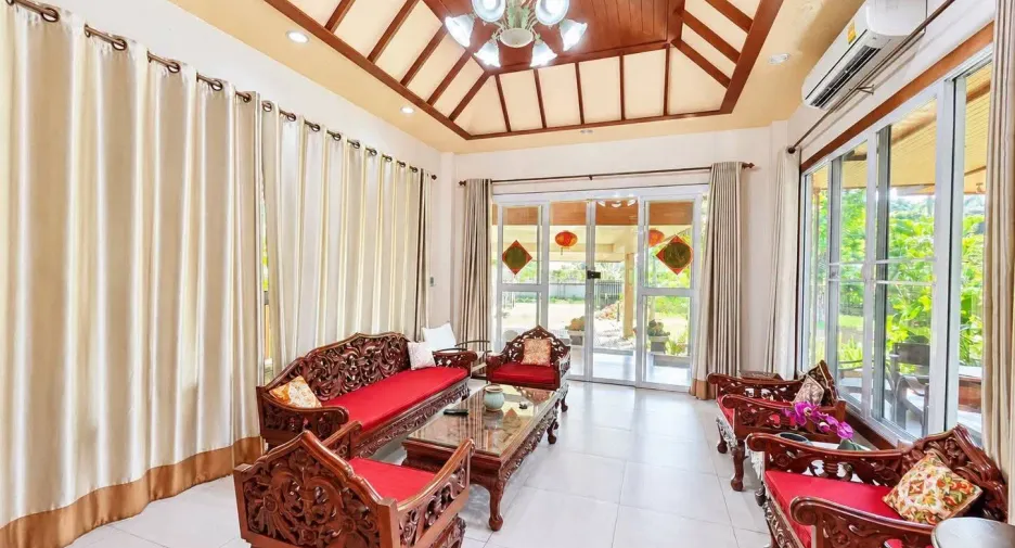 Haus zur Miete mit 4 Zimmer in Mueang Chiang Mai, Chiang Mai