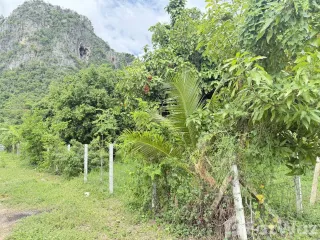 出售 土地 在 Cha-Am, Phetchaburi
