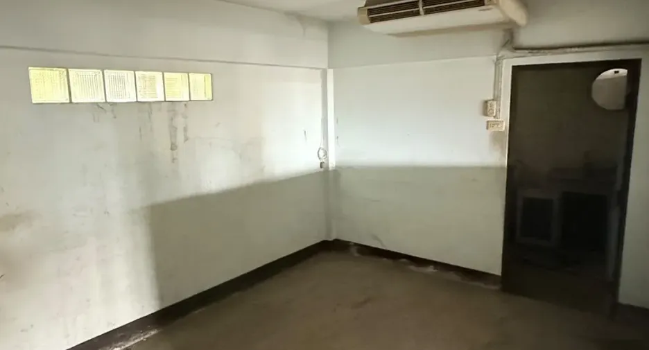Продажа и аренда 6 спальни торговое помещение в Mueang Samut Sakhon, Самутсакхон