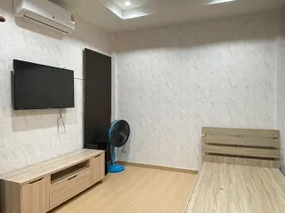 Casa adosada en venta y en alquiler de 3 habitaciones en Bang Bua Thong, Nonthaburi