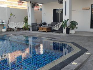 出售 和 出租 5 卧室 别墅 在 Bang Lamung, Chon Buri