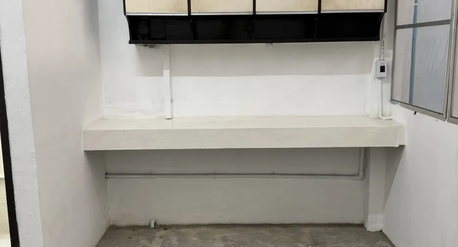 For rent 12 bedrooms retail Space in Bang Kapi, Bangkok