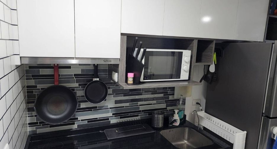 Продажа 1 кровать кондо в Банг Пхлат, Бангкок