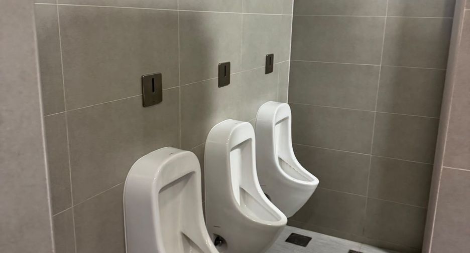 Аренда офис в Кхлонг Тоеи, Бангкок