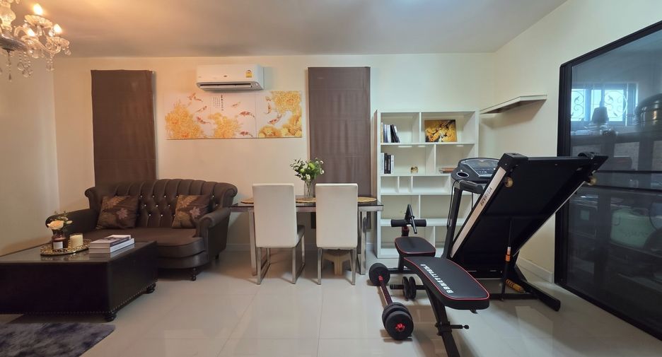 Reihenhaus zum Kauf und zur Miete mit 3 Zimmer in Mueang Samut Prakan, Samut Prakan