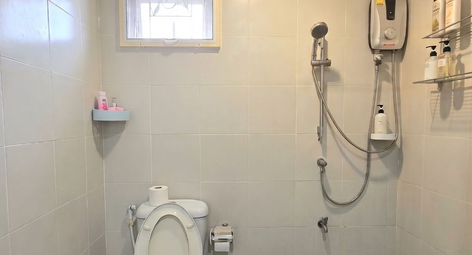 Reihenhaus zum Kauf und zur Miete mit 3 Zimmer in Mueang Samut Prakan, Samut Prakan