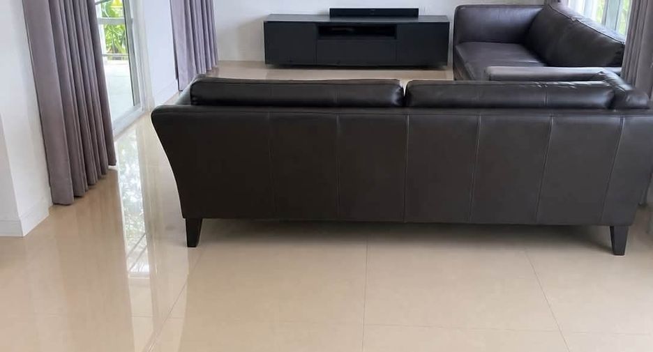 Haus zum Kauf mit 4 Zimmer in San Sai, Chiang Mai