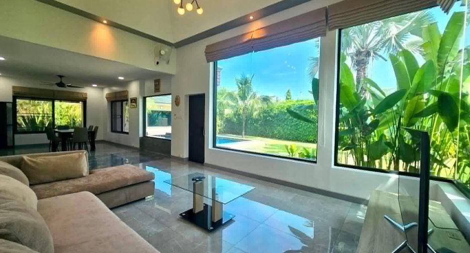 Casa en alquiler de 4 habitaciones en San Sai, Chiang Mai