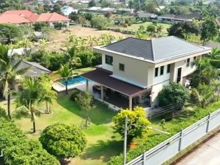 Casa en alquiler de 4 habitaciones en San Sai, Chiang Mai