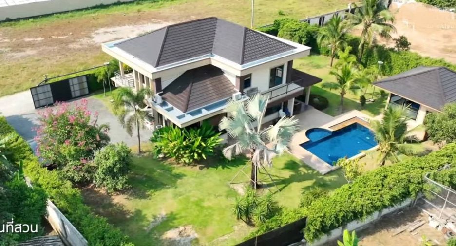 Casa en alquiler de 4 habitaciones en San Sai, Chiang Mai