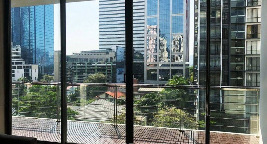 Condo en alquiler de 3 habitaciones en Watthana, Bangkok