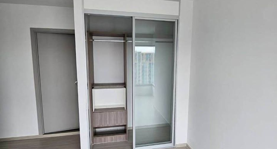 For sale 2 bedrooms condo in Bang Phlat, Bangkok | Hipflat