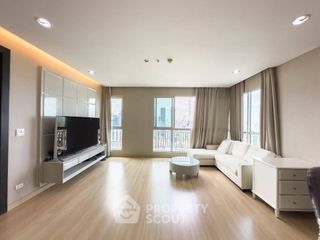 Продажа 2 спальни кондо в Ратчатхещи, Бангкок