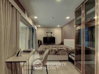 Condo en alquiler de 3 habitaciones en Watthana, Bangkok