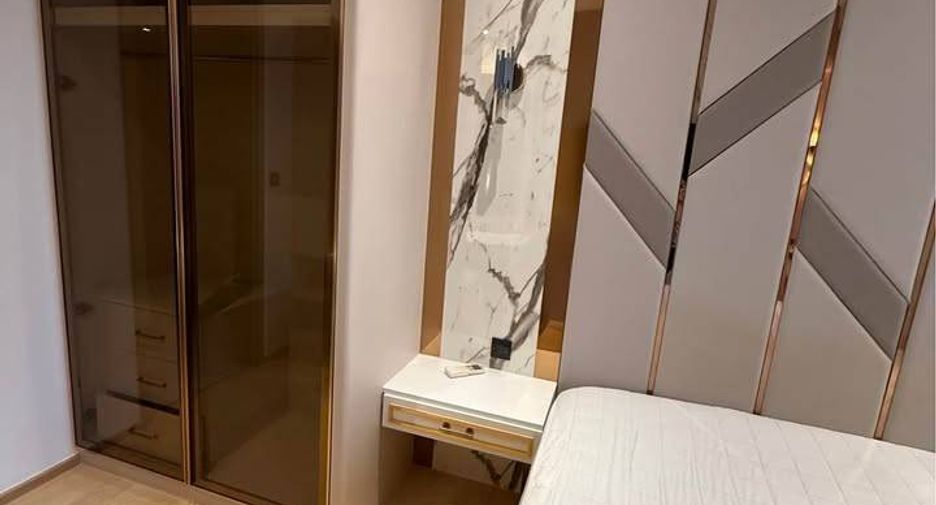 Wohnung zur Miete mit 1 Zimmer in Huai Khwang, Bangkok