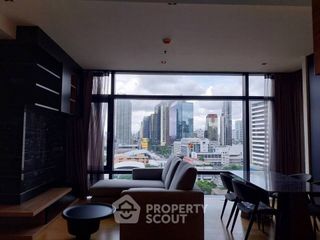 Condo en alquiler de 3 habitaciones en Watthana, Bangkok