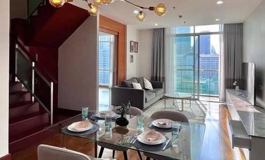 Condo en alquiler de 3 habitaciones en Watthana, Bangkok
