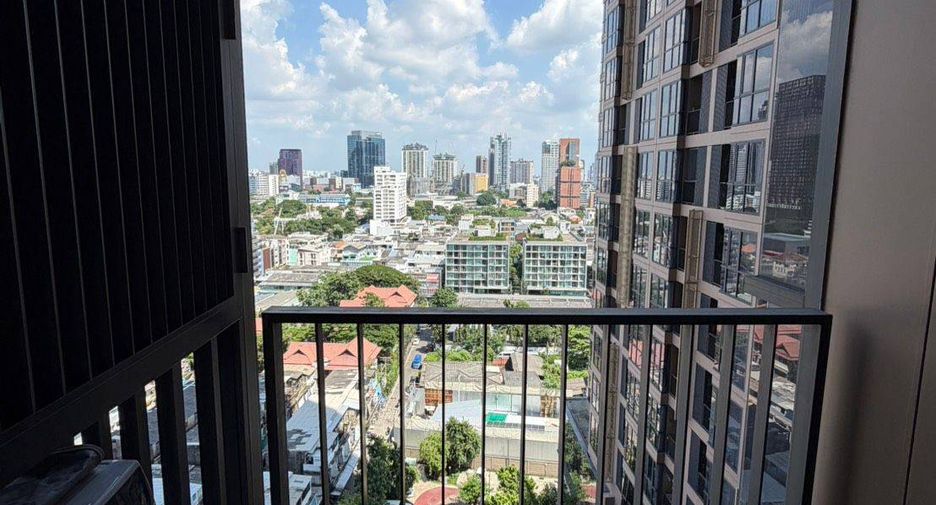 À vendre 1 chambre condo à Khlong Toei, Bangkok