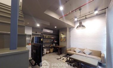 Condo en alquiler de 1 habitaciones en Phra Khanong, Bangkok