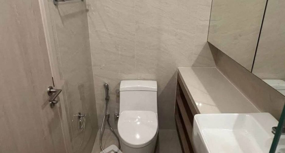 Condo en alquiler de 2 habitaciones en Watthana, Bangkok