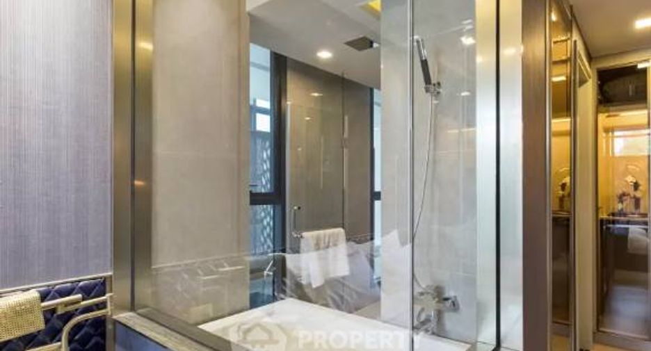 For sale 1 Beds condo in Huai Khwang, Bangkok