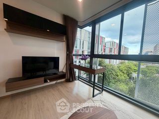 Condo en alquiler y en venta de 2 habitaciones en Watthana, Bangkok