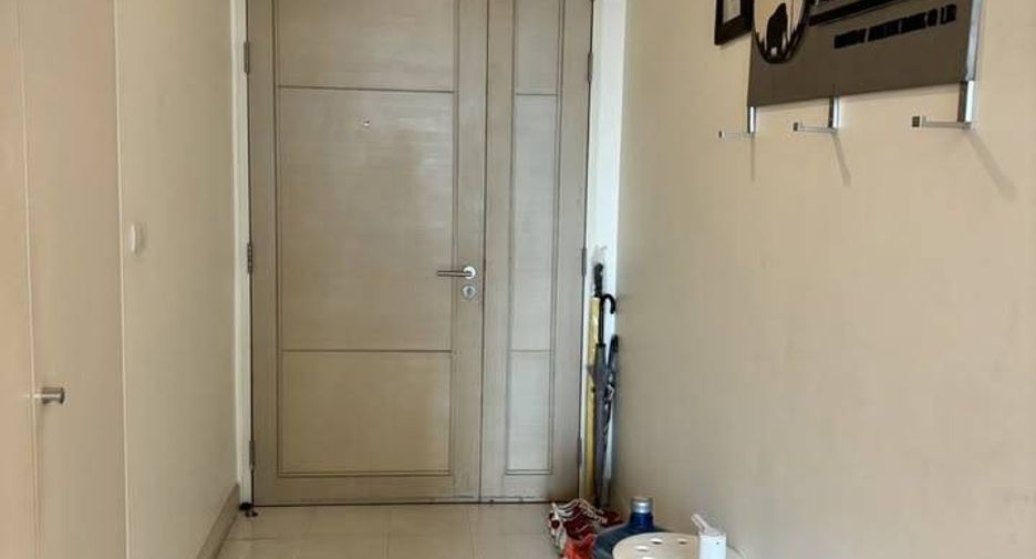 For sale 1 bed condo in Watthana, Bangkok