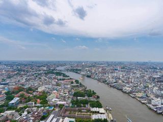 Condo en alquiler de 2 habitaciones en Khlong San, Bangkok