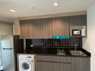 Condo en alquiler de 2 habitaciones en Mueang Samut Prakan, Samut Prakan