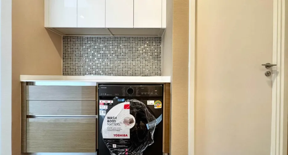 For rent 2 bedrooms condo in Chatuchak, Bangkok