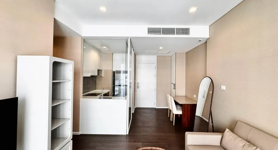 For rent 2 bedrooms condo in Chatuchak, Bangkok
