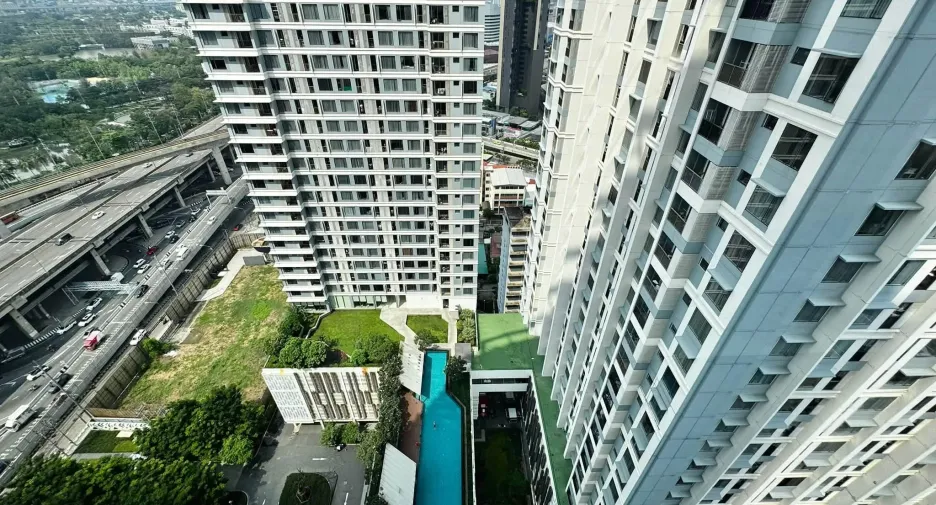 For rent 2 bedrooms condo in Chatuchak, Bangkok