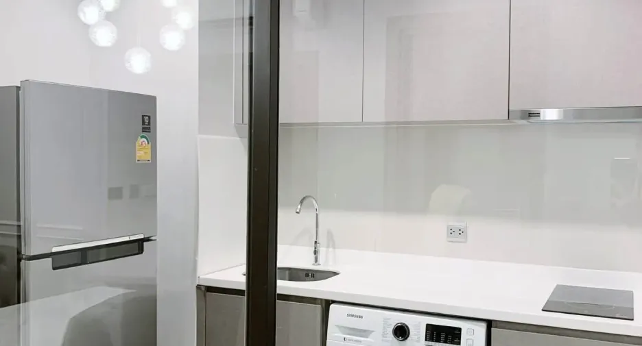 For rent 1 bed condo in Huai Khwang, Bangkok