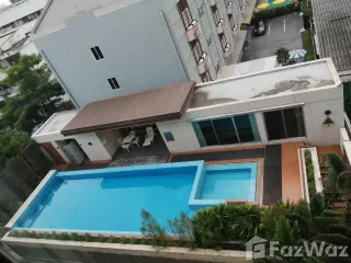 Аренда 2 спальни кондо в Пхая Тхаи, Бангкок