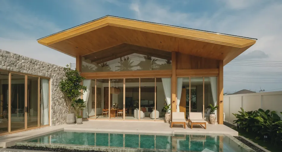 For sale 3 bedrooms villa in Mueang Krabi, Krabi