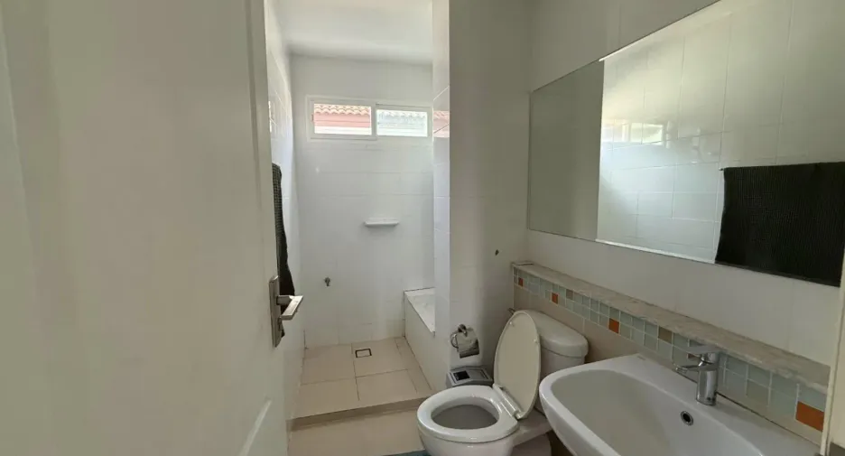 Casa en venta de 3 habitaciones en Mueang Chiang Mai, Chiang Mai