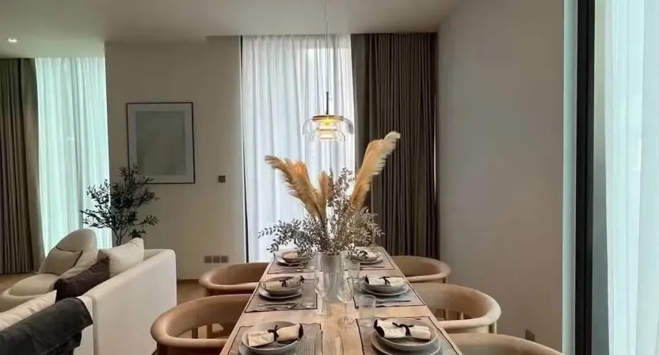 Wohnung zur Miete mit 2 Zimmer in Pathum Wan, Bangkok