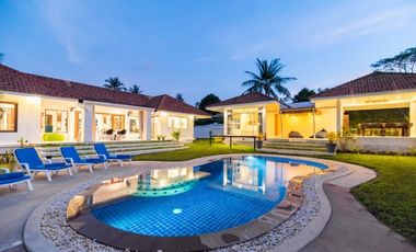 À vendre 4 chambres villa à Ko Samui, Surat Thani