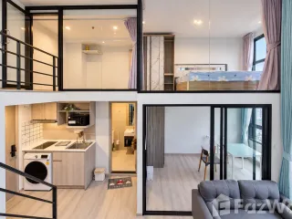 Condo en alquiler de 2 habitaciones en Bang Phlat, Bangkok