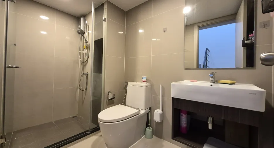 Wohnung zur Miete mit 2 Zimmer in Bang Phlat, Bangkok