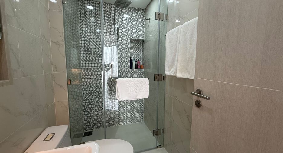 For sale 2 bedrooms condo in Thalang, Phuket
