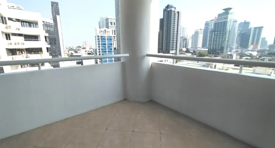 Wohnung zur Miete mit 2 Zimmer in Watthana, Bangkok
