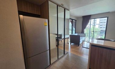 For rent 1 bed condo in Pathum Wan, Bangkok