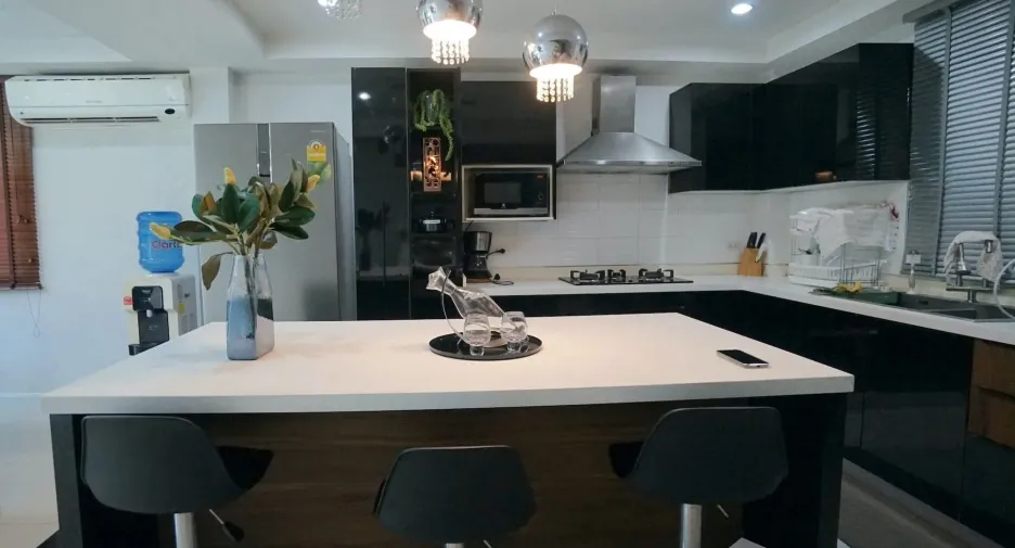 Haus zum Kauf mit 3 Zimmer in Bang Na, Bangkok