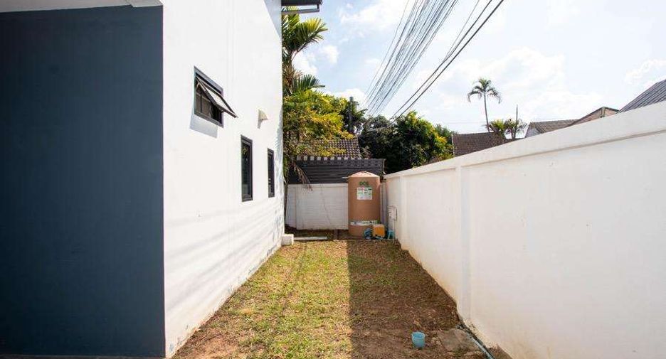 Casa en alquiler de 3 habitaciones en Mueang Chiang Mai, Chiang Mai