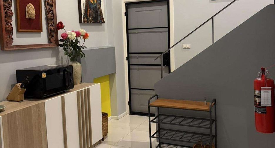 Casa en alquiler de 3 habitaciones en San Kamphaeng, Chiang Mai