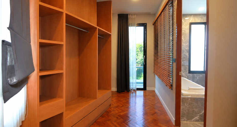 Haus zum Kauf mit 6 Zimmer in San Sai, Chiang Mai