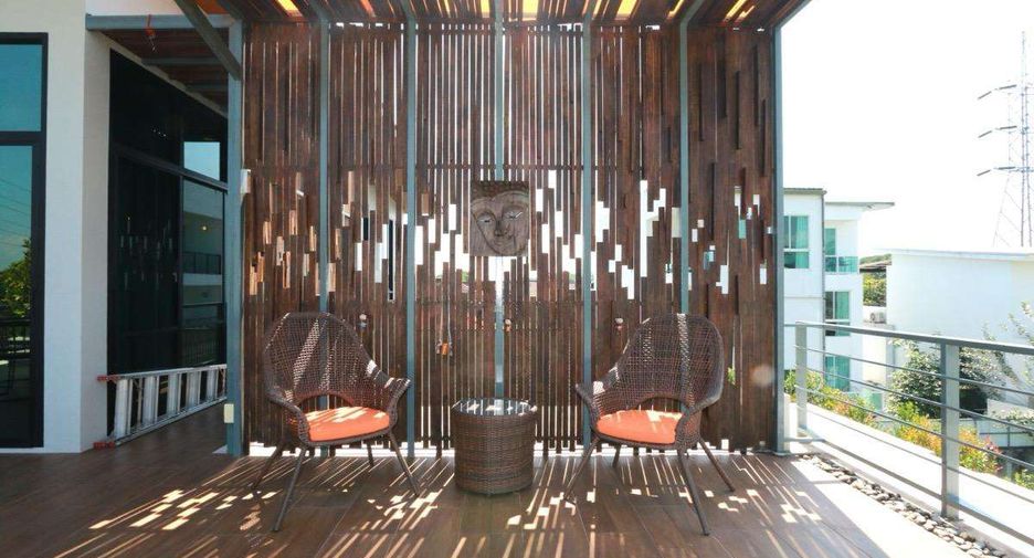 Haus zum Kauf mit 6 Zimmer in San Sai, Chiang Mai