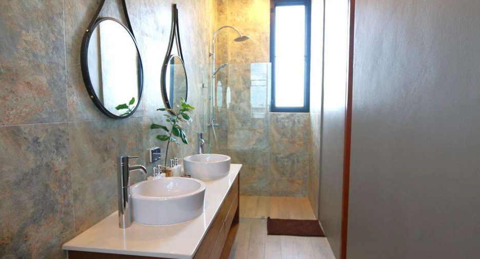 Haus zum Kauf mit 6 Zimmer in San Sai, Chiang Mai