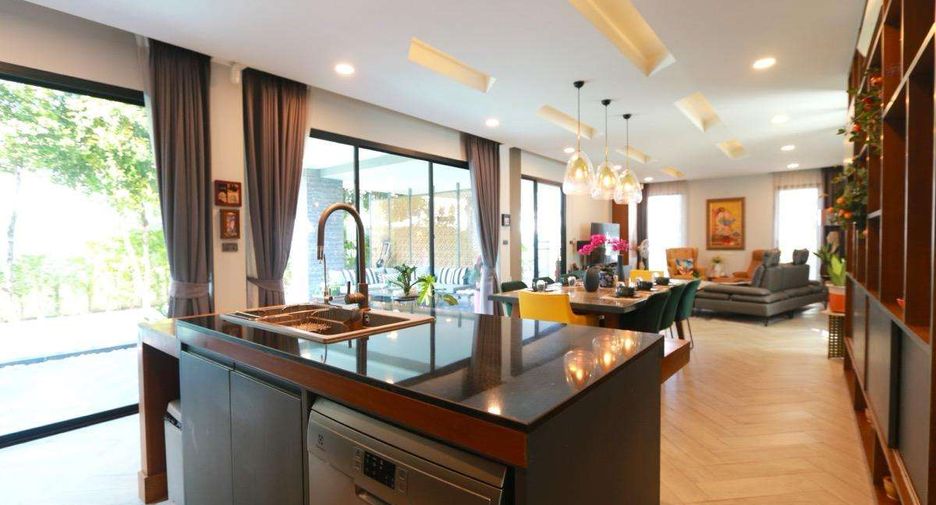 Haus zum Kauf mit 6 Zimmer in San Sai, Chiang Mai